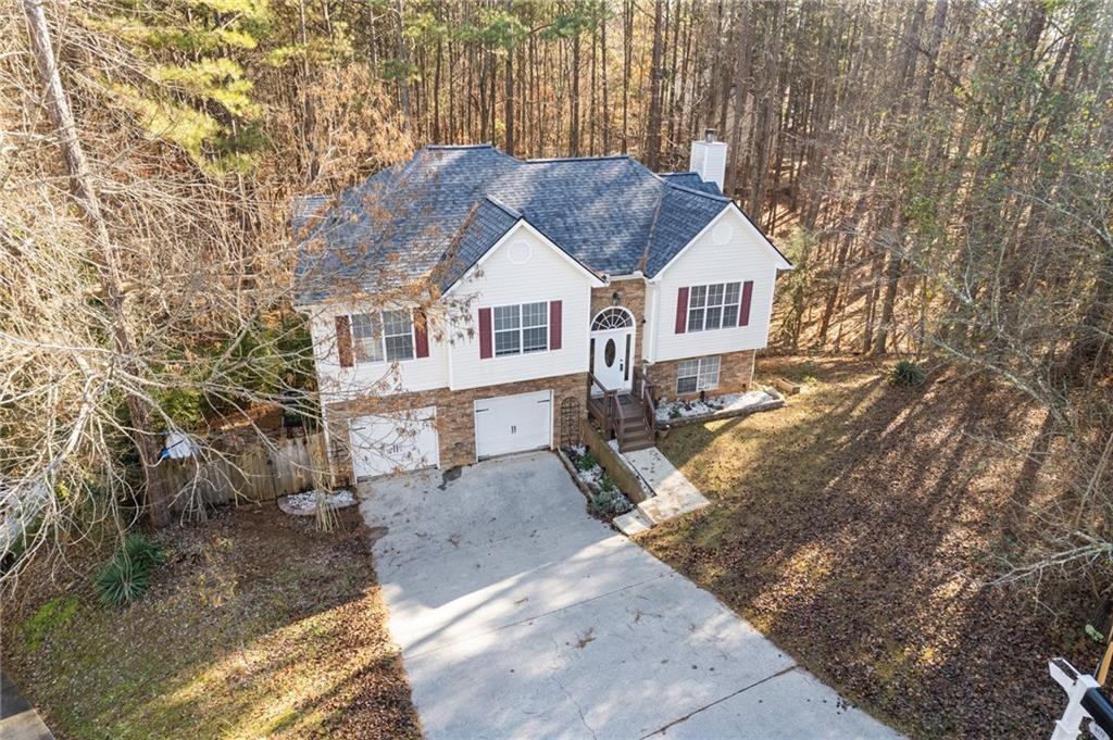 402 Eileen Cir., Canton, GA 30114