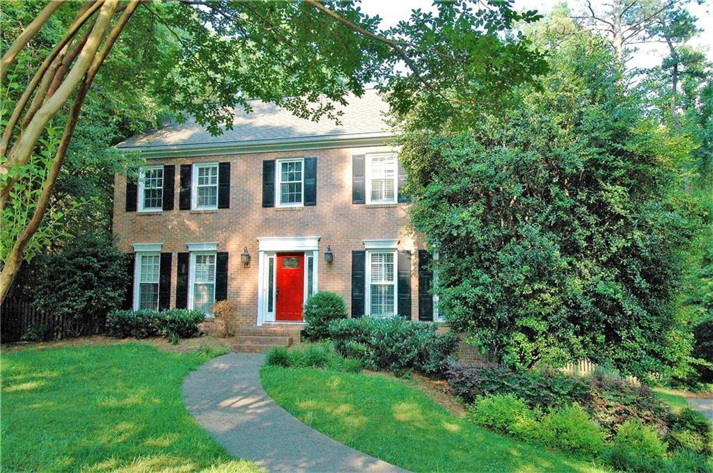 4384 Ivywood Dr., Marietta, GA 30062