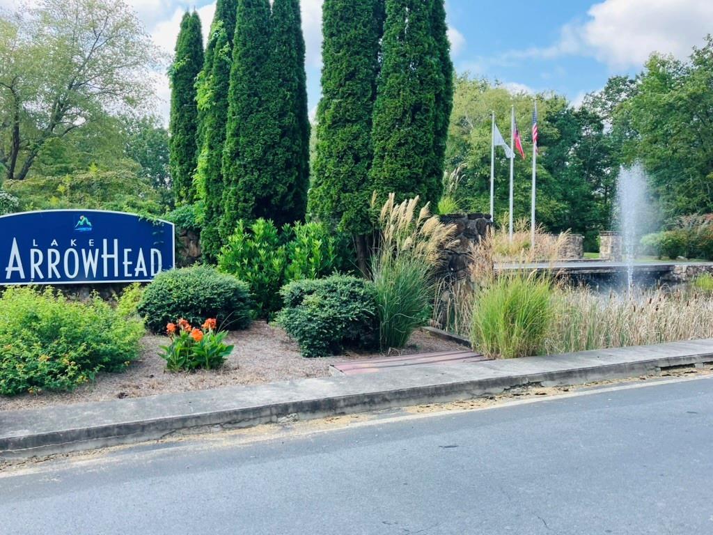 114 Lone Bear Dr., Waleska, GA 30183