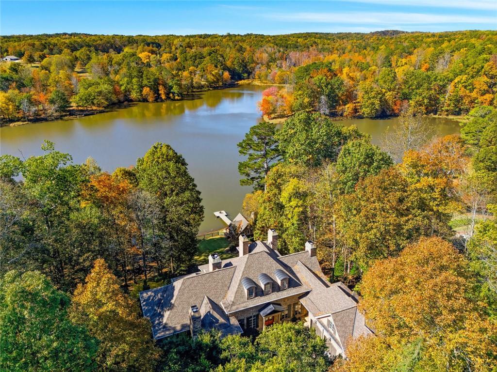 161 Allmond Ln., Alpharetta, GA 30004