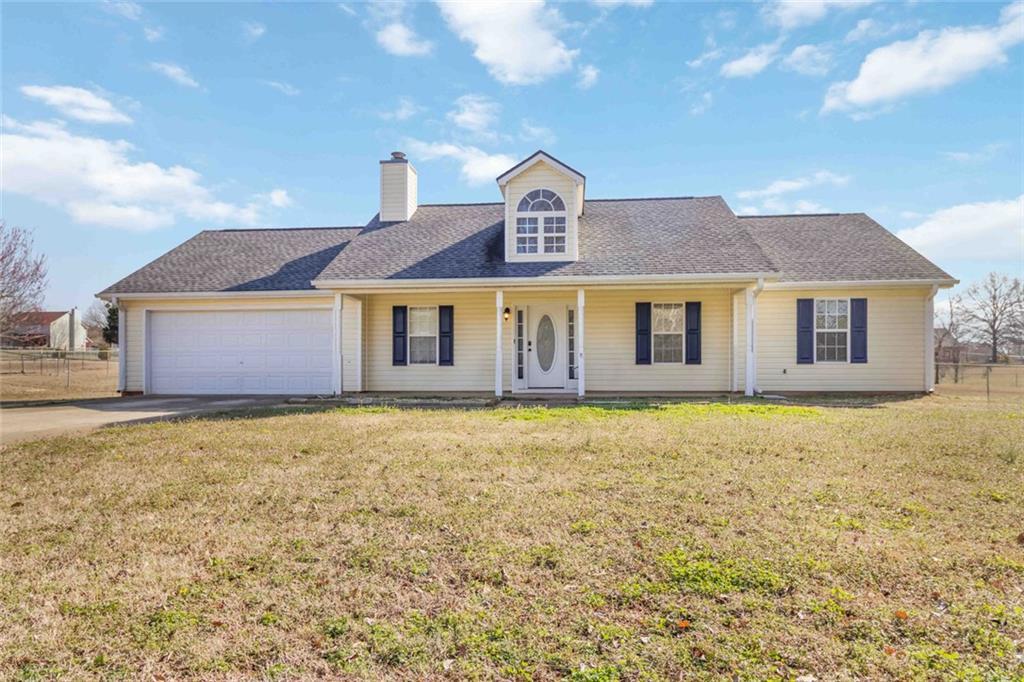 802 Spicebush Path, Locust Grove, GA 30248