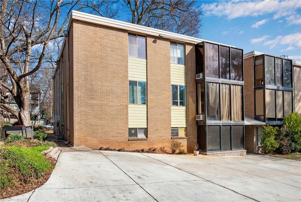 345 7th St. #4, Atlanta, GA 30308