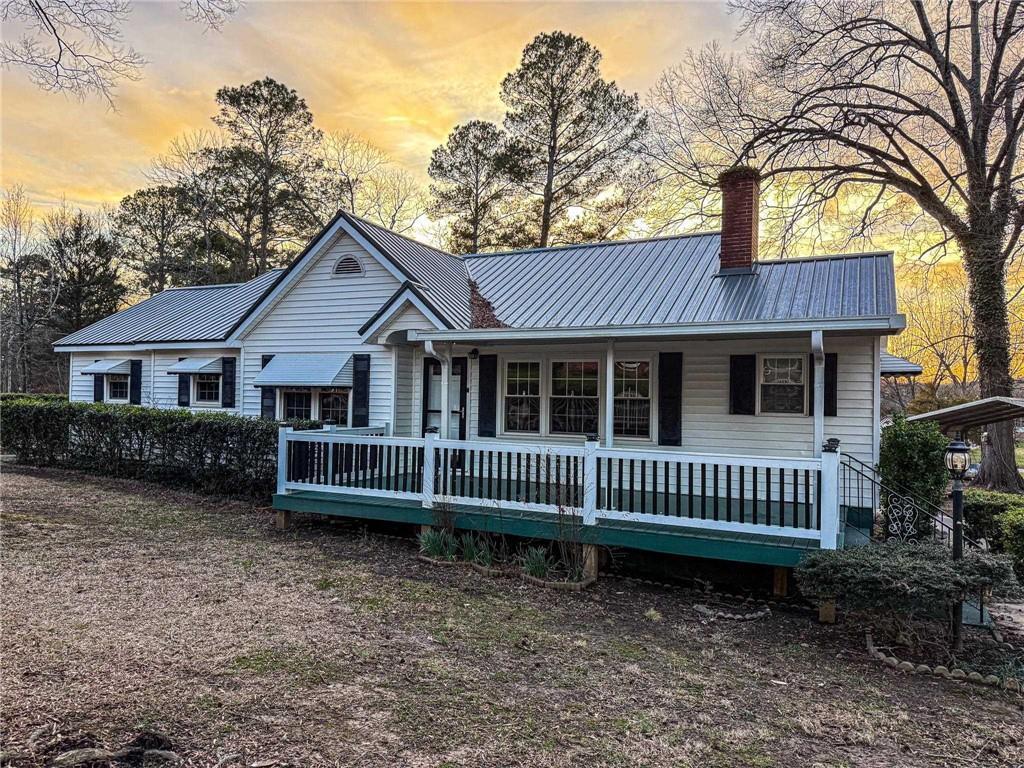 231 Mountain View Rd., Trion, GA 30753