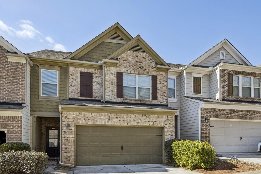 990 Parkside Wood Ct., Lawrenceville, GA 30043