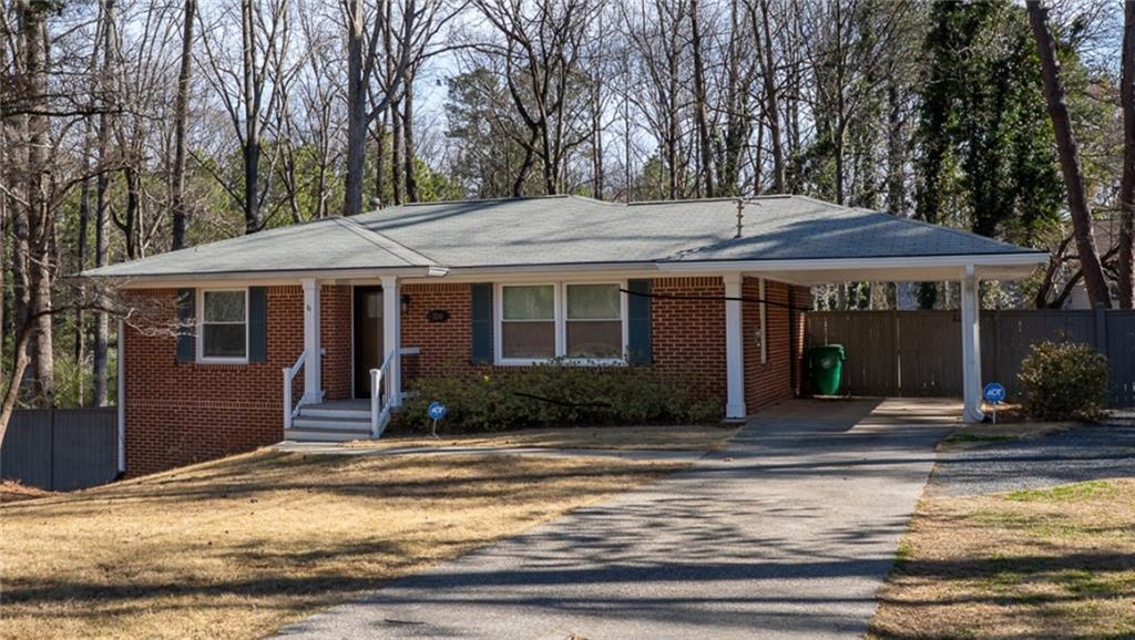 3245 Westmart Ln., Atlanta, GA 30340