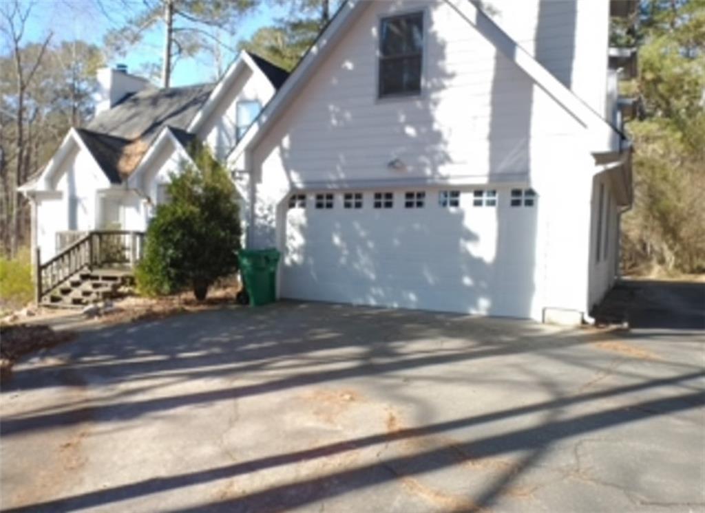 783 Pine Ridge Dr., Stone Mountain, GA 30087