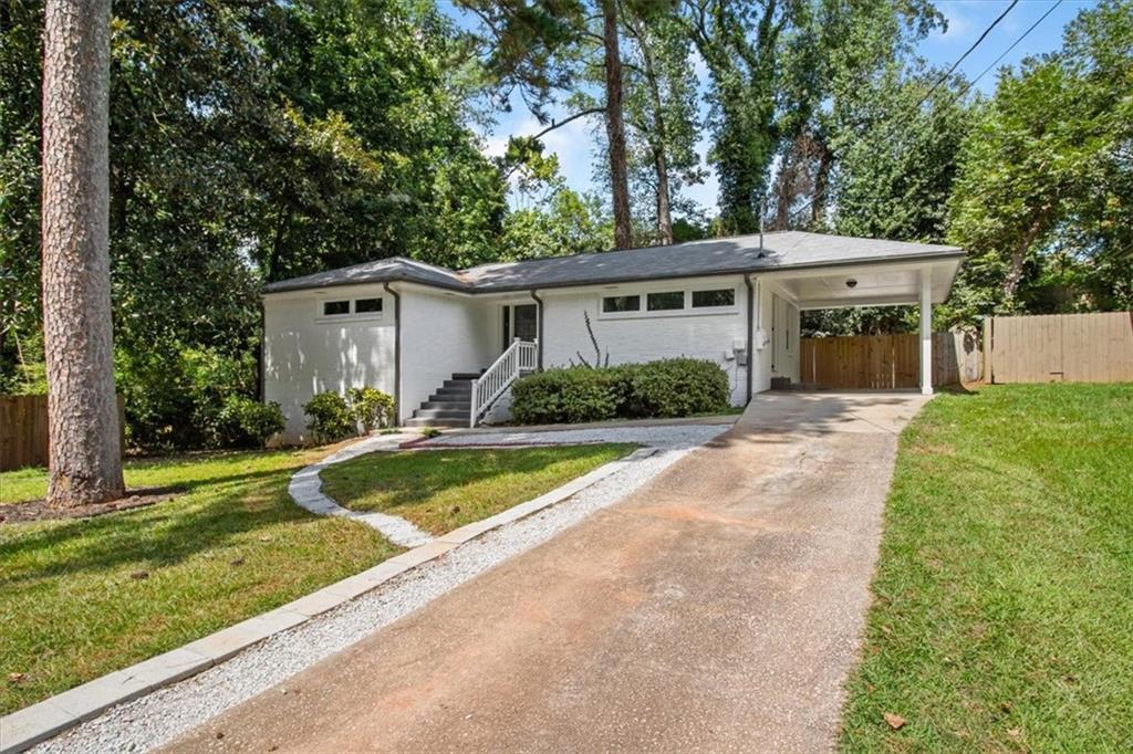 2930 Belvedere Ln., Decatur, GA 30032