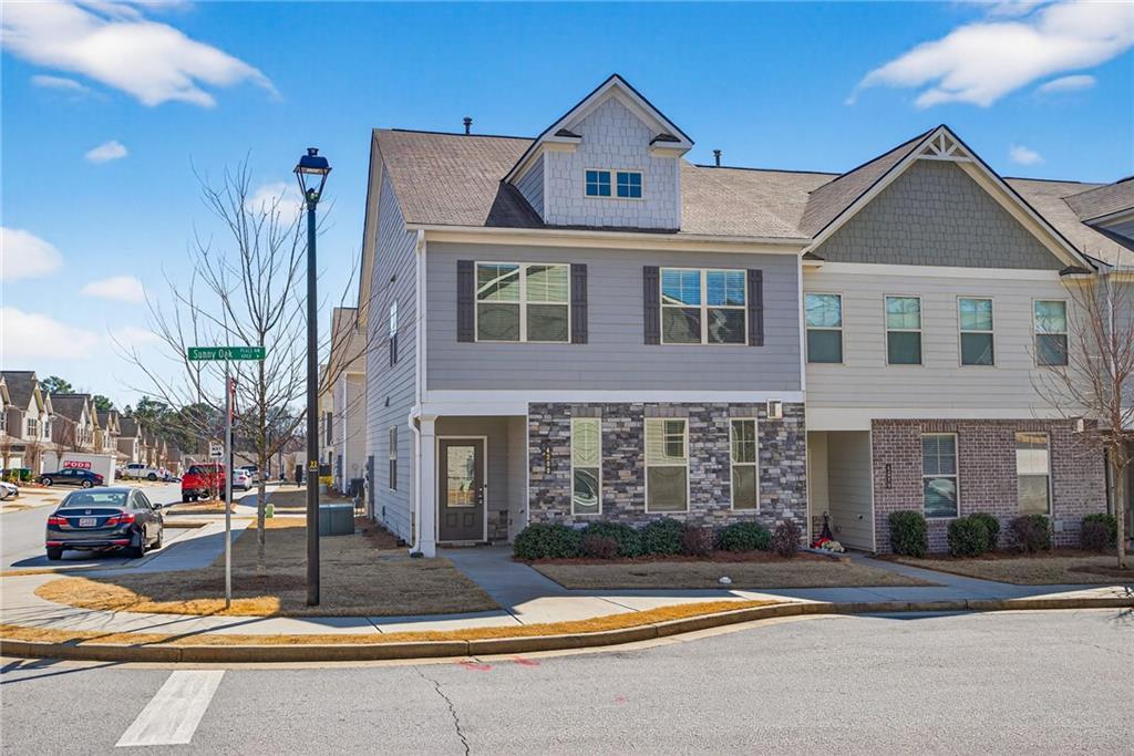 4200 Sunny Oak Ln., Norcross, GA 30071