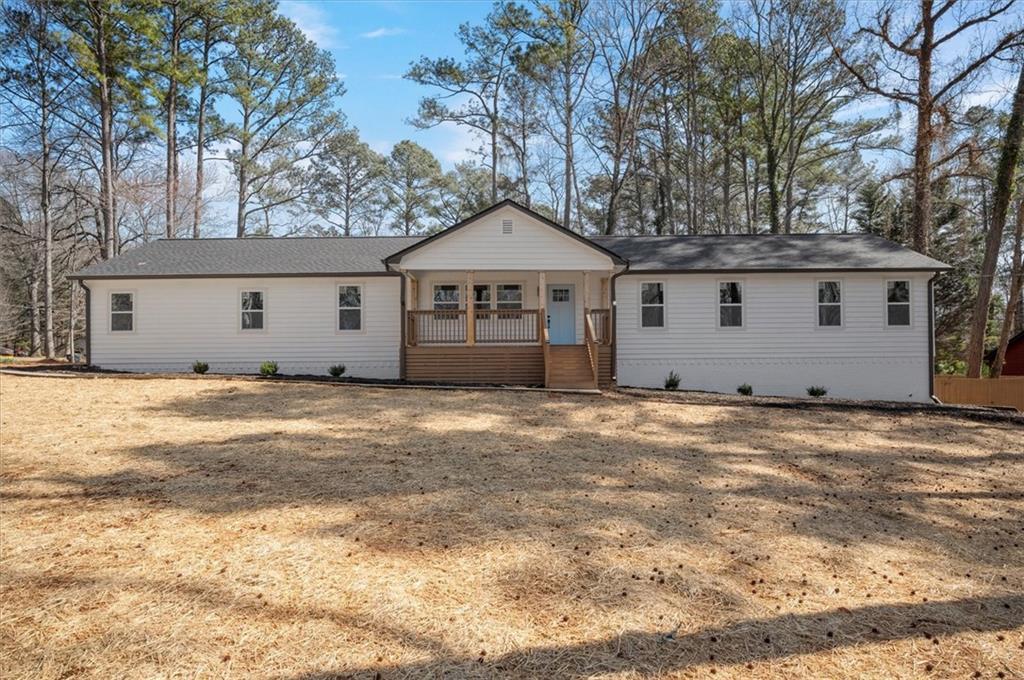 4525 Creekwood Cir., Kennesaw, GA 30152