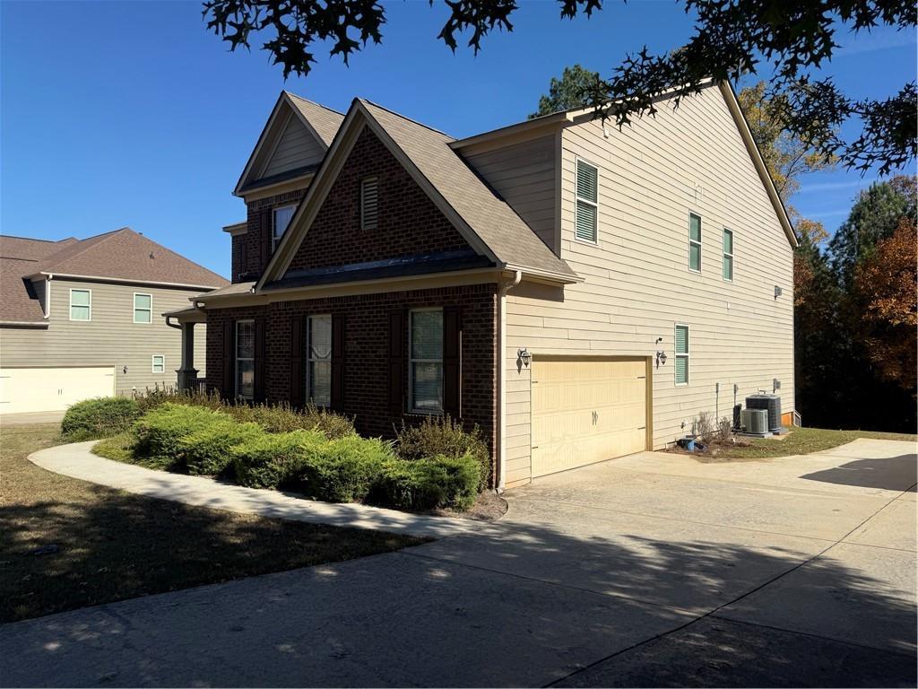 2405 Brisbane Dr., Conyers, GA 30013