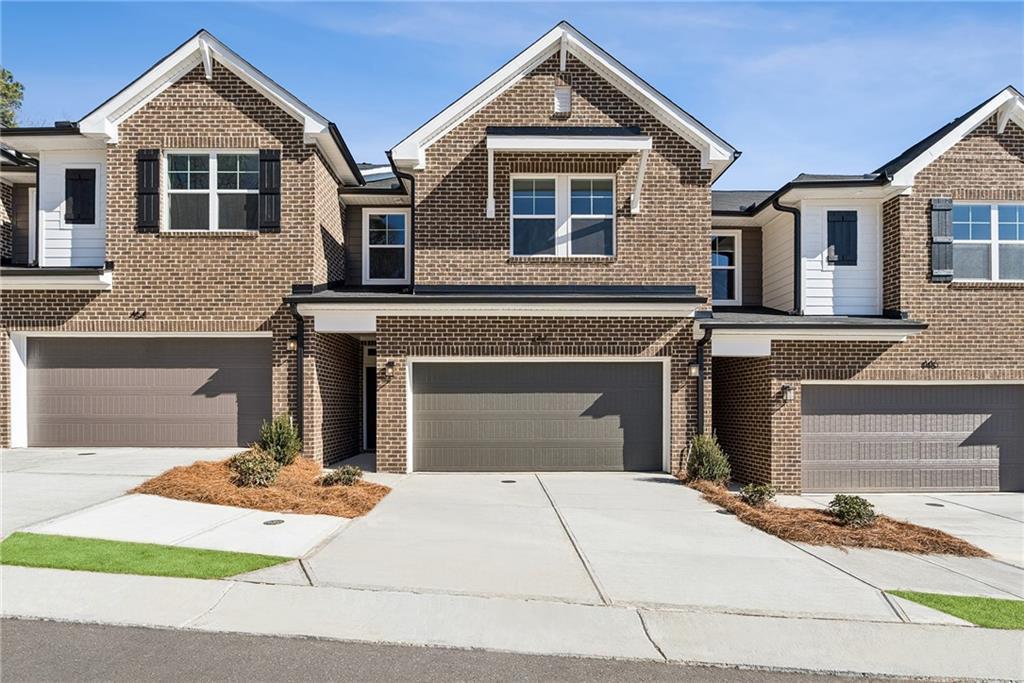 462 Laurelwood Ln., Canton, GA 30114