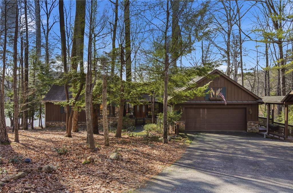 120 Mallard Cove Cir., Big Canoe, GA 30143