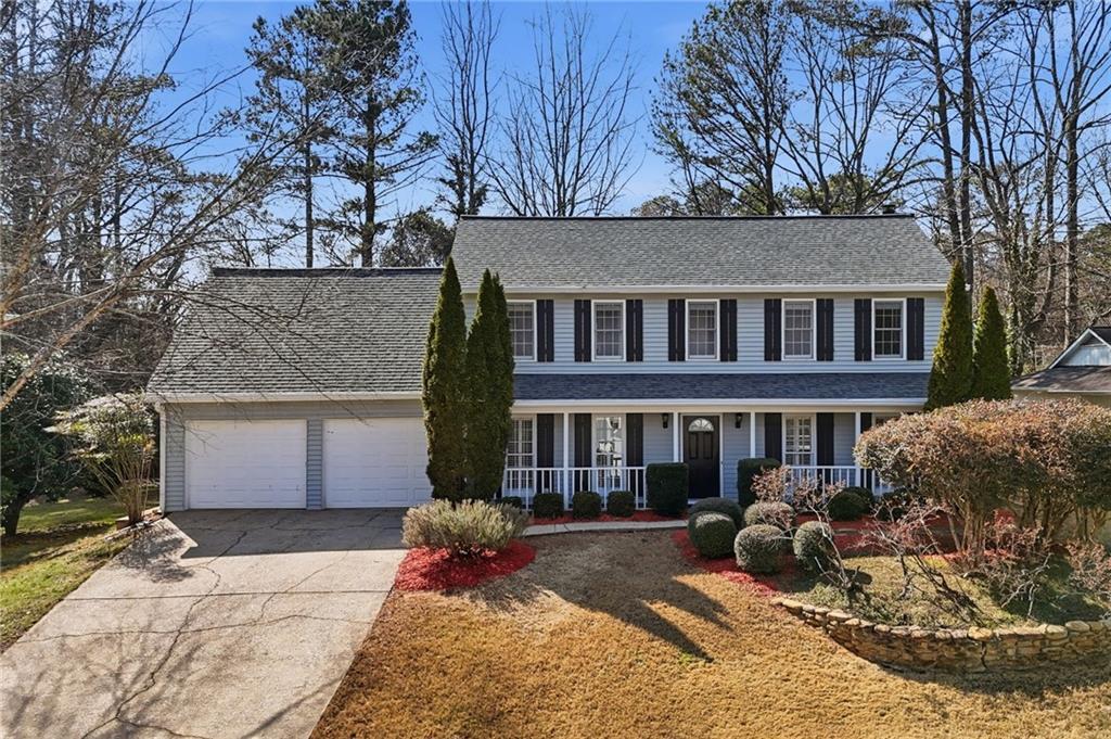 320 Sea Holly Cir., Roswell, GA 30076