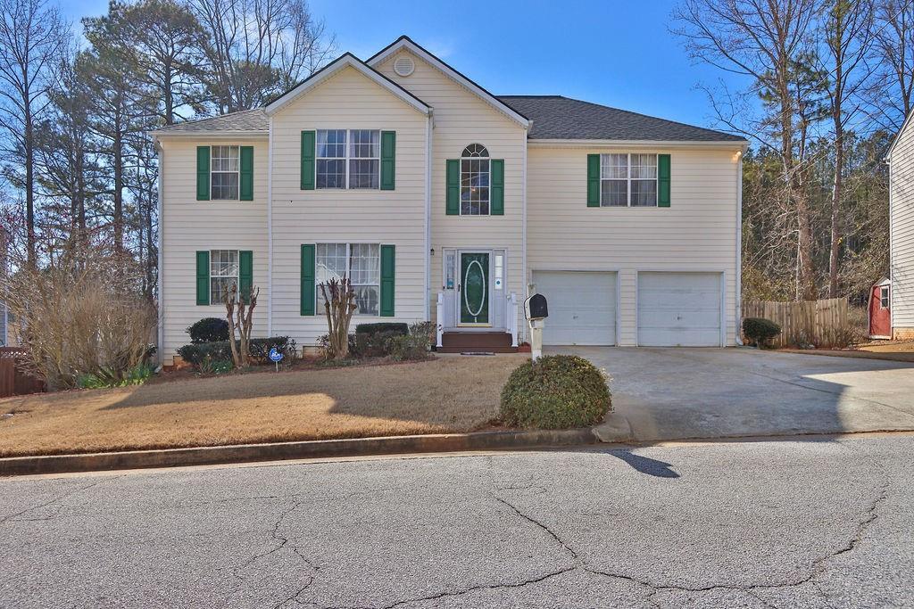1018 Carriage Trace Cir., Stone Mountain, GA 30087