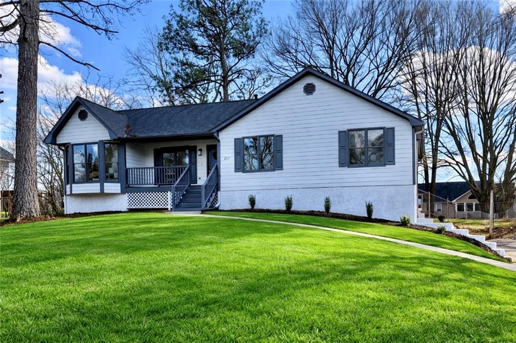 251 Lambeth Dr., Hiram, GA 30141