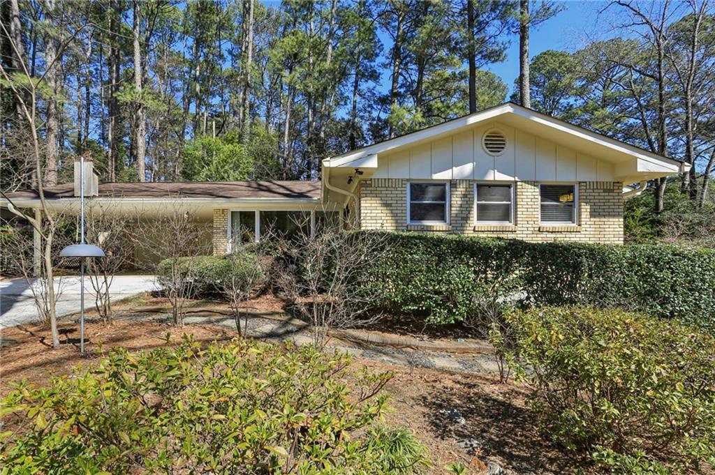 2098 Jordan Ter., Atlanta, GA 30345