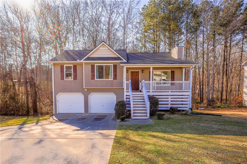 91 Beckett Dr., Dallas, GA 30132