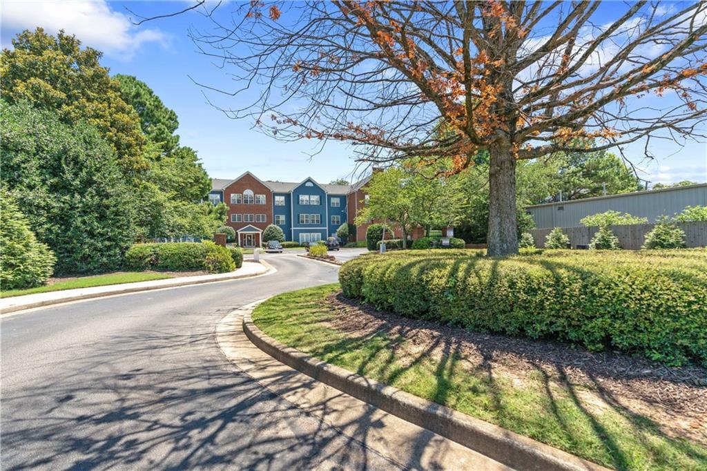 3300 Dogwood Dr. #311, Hapeville, GA 30354