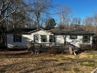 6736 Victoria Ln., Lula, GA 30554