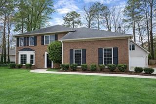 407 Walnut Grove Rd., Peachtree City, GA 30269