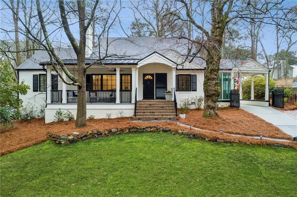 734 Woodley Dr., Atlanta, GA 30318