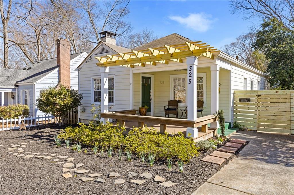 325 Clifton Rd., Atlanta, GA 30307