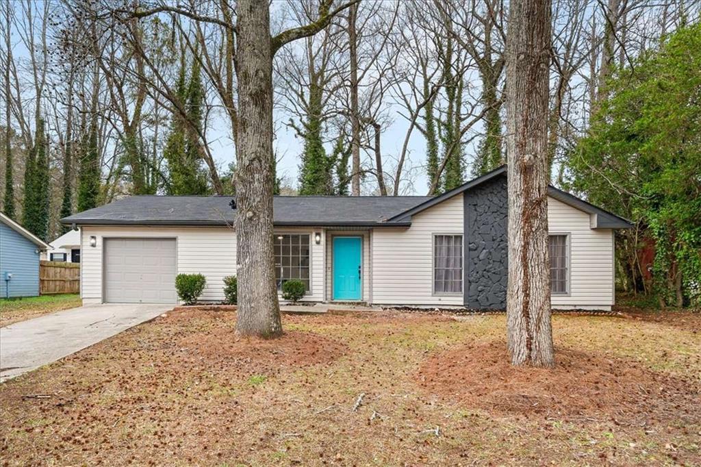 8185 Englewood Tr., Riverdale, GA 30274