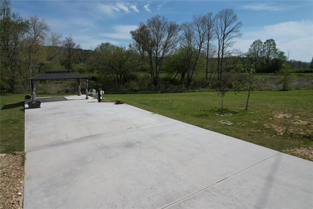 134 Mountain Meadows Dr., Morganton, GA 30560