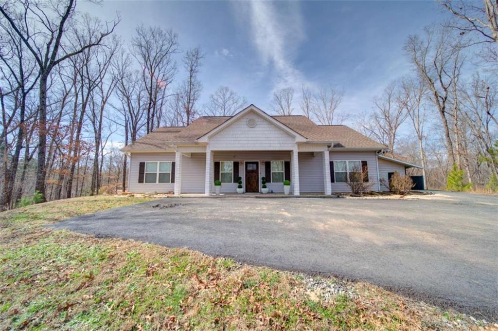 39 Karaghan Tr., Dawsonville, GA 30534