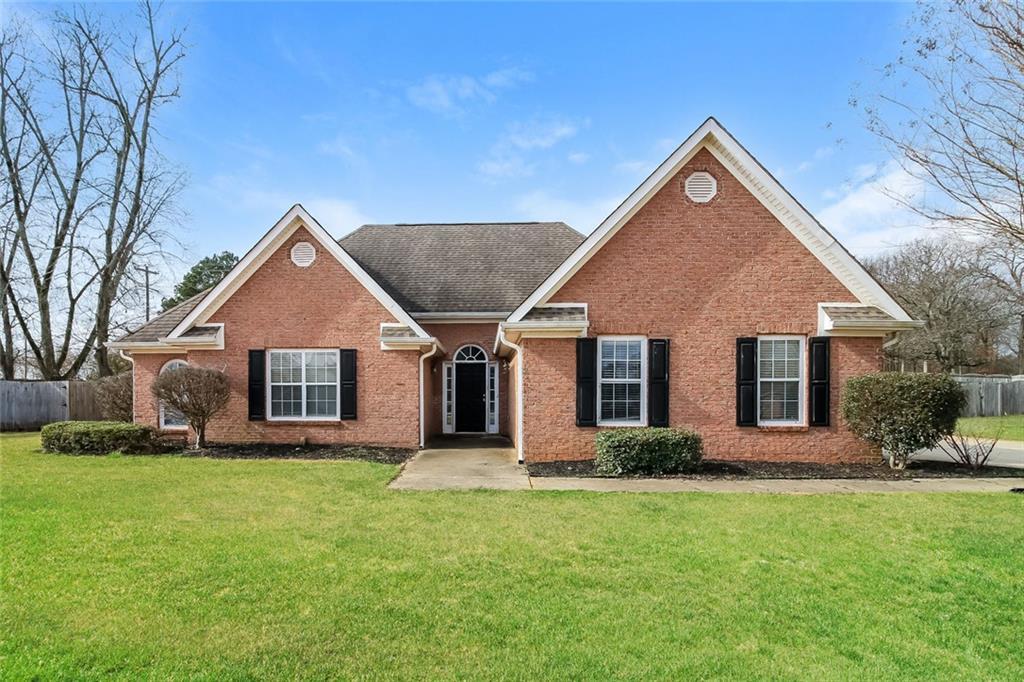 126 Pinehaven Ct., Mcdonough, GA 30252