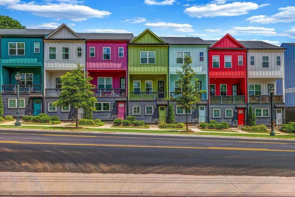 2022 Bixby Byway Rd., Atlanta, GA 30317