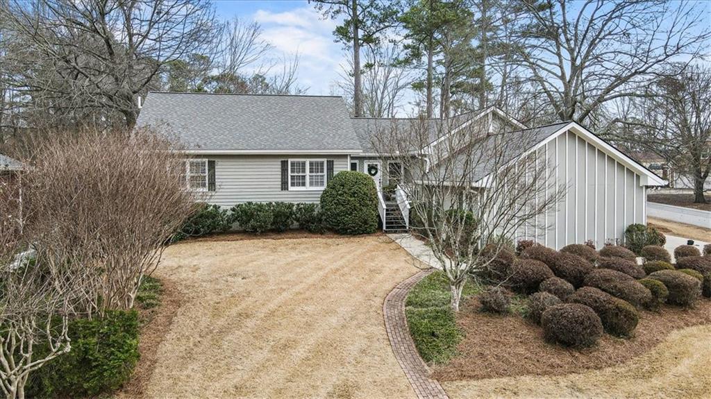 5375 Fox Hill Dr., Peachtree Corners, GA 30092