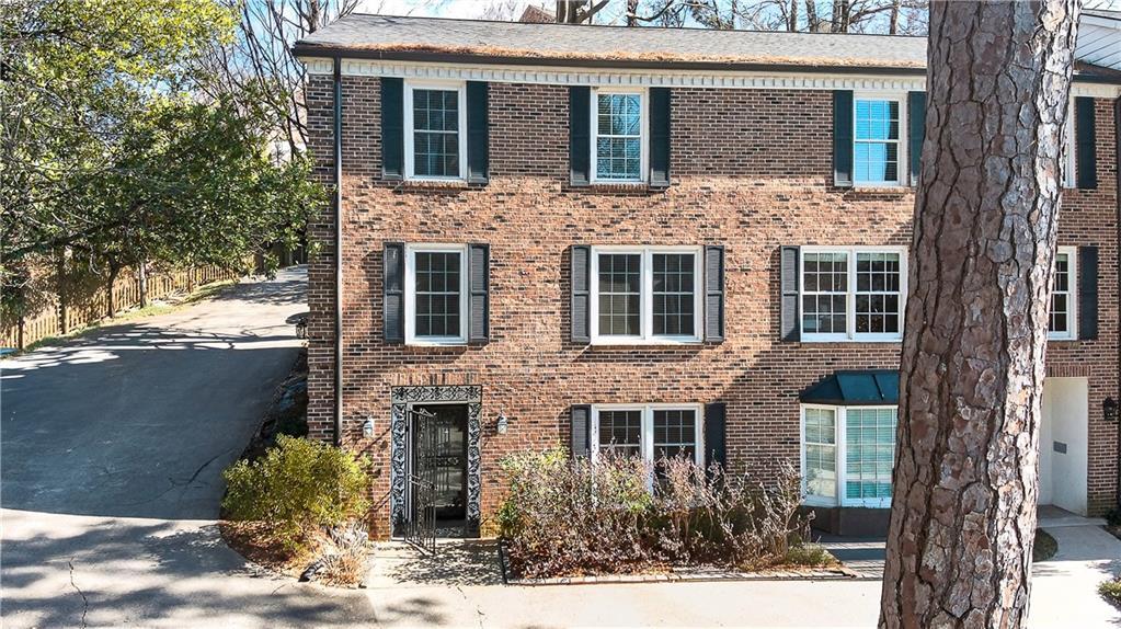 1 Ardmore Sq., Atlanta, GA 30309