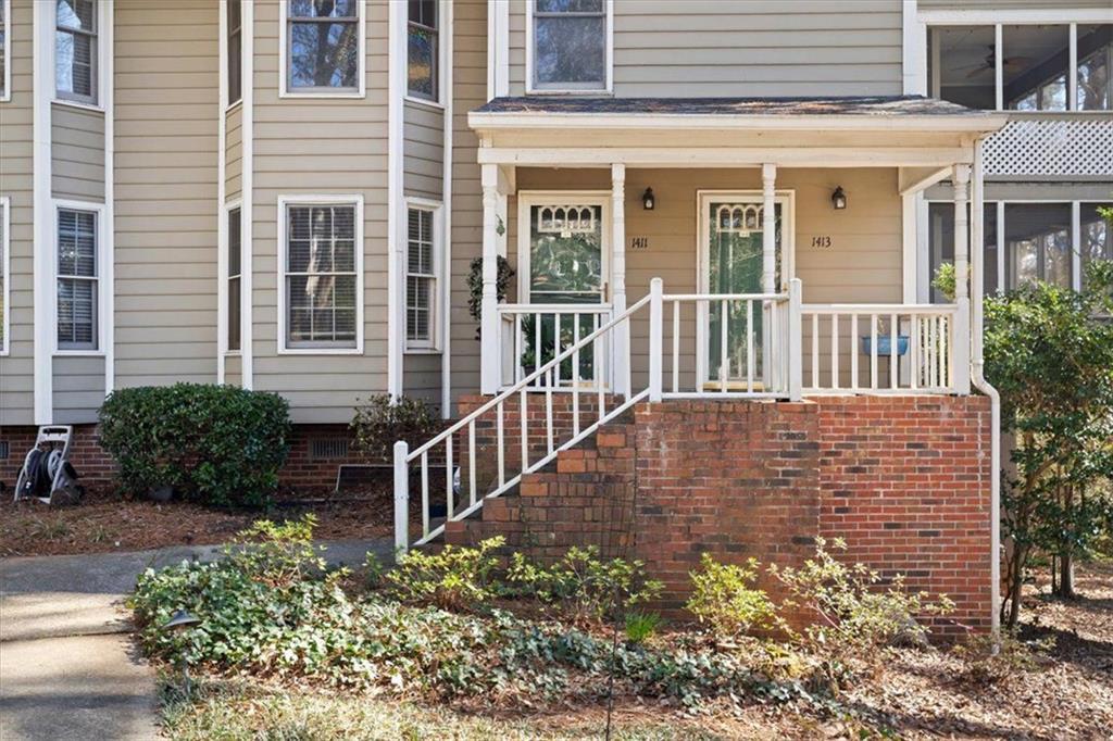 1411 Oakridge Cir., Decatur, GA 30033