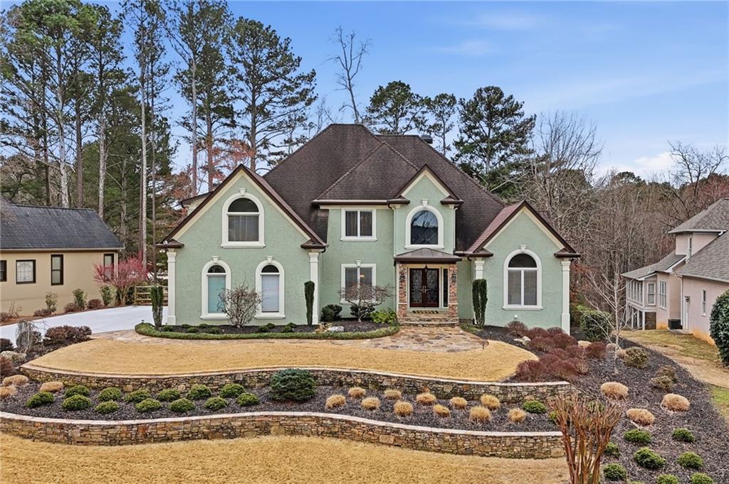 3219 Eagle Watch Dr., Woodstock, GA 30189