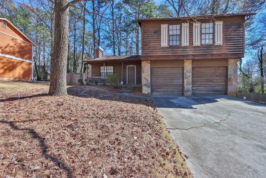 5409 Biffle Downs Rd., Stone Mountain, GA 30088