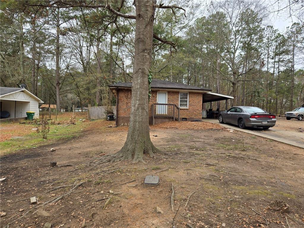 4691 Pine Cir., Ellenwood, GA 30294