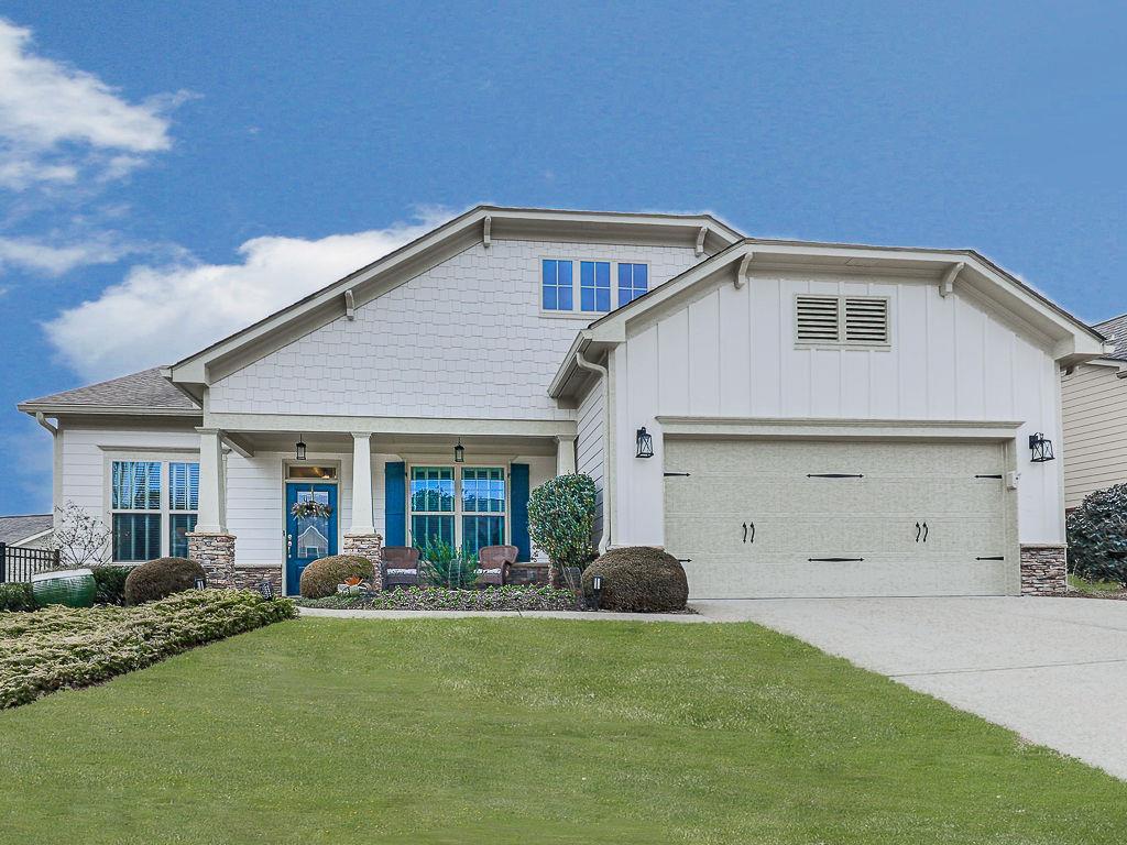 206 Woodridge Ter., Canton, GA 30114