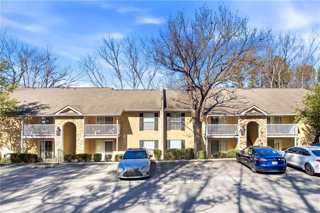 2955 Seven Pines Ln. #208, Atlanta, GA 30339