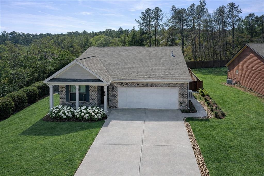 101 Rolling Hills Pl., Canton, GA 30114