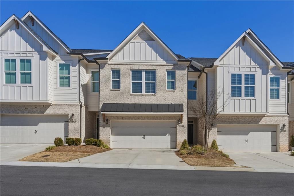 1244 Winterhaven Dr., Cumming, GA 30041
