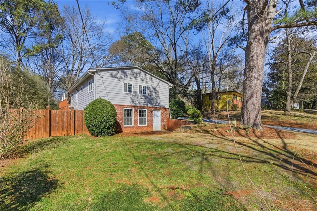 3112 Dove Way, Decatur, GA 30033