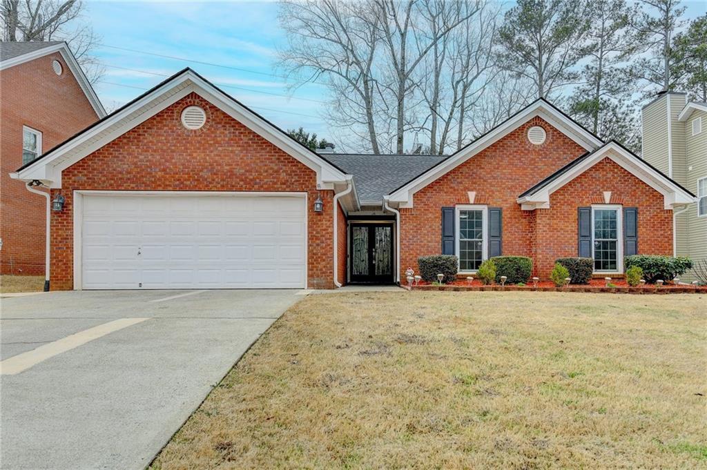 1296 Mandalay Ct., Lilburn, GA 30047