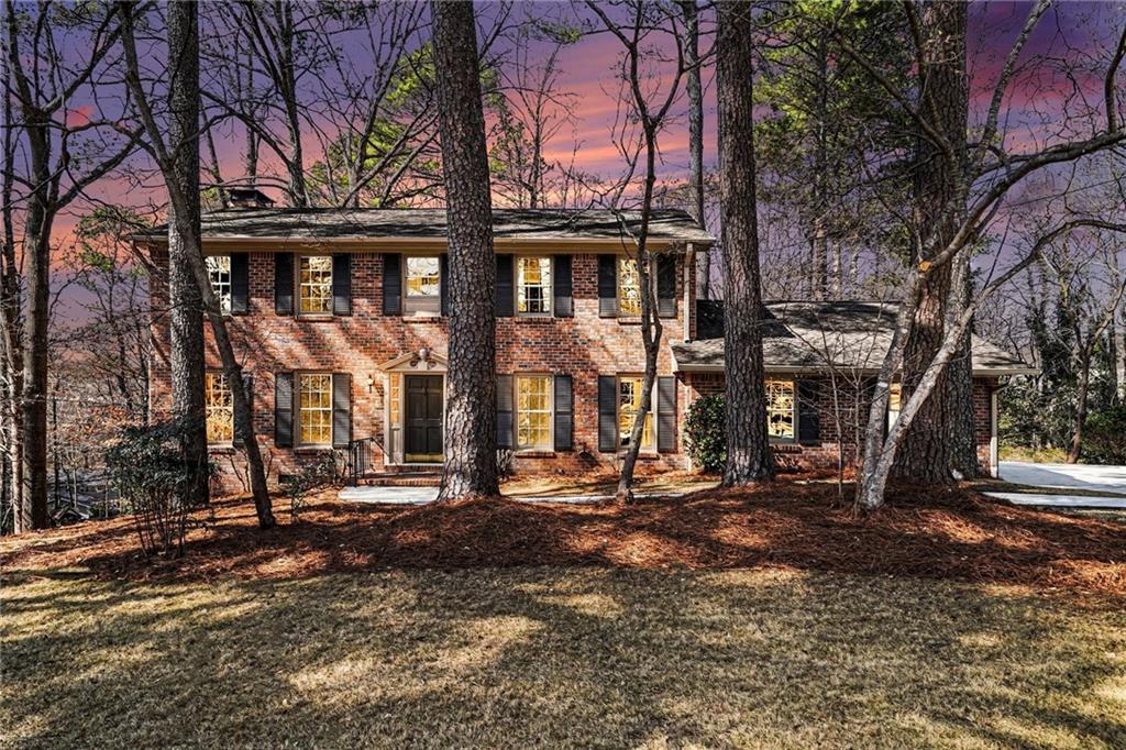 1758 W Nancy Creek Dr., Atlanta, GA 30341