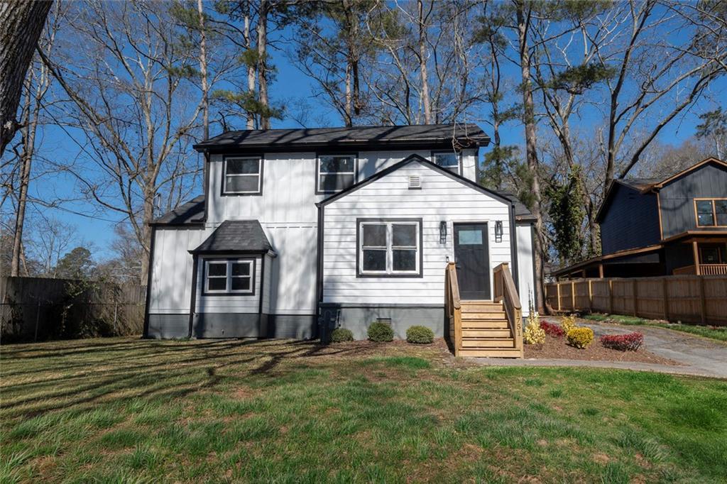 1751 S Olympian Way, Atlanta, GA 30310