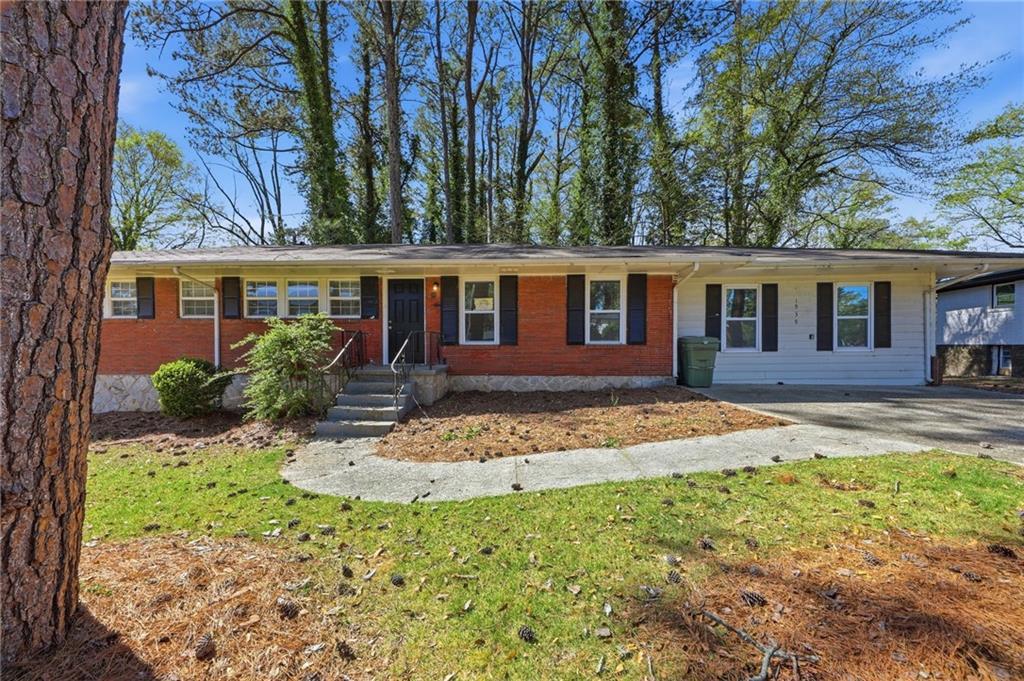 1939 Shepherd Cir., Atlanta, GA 30311