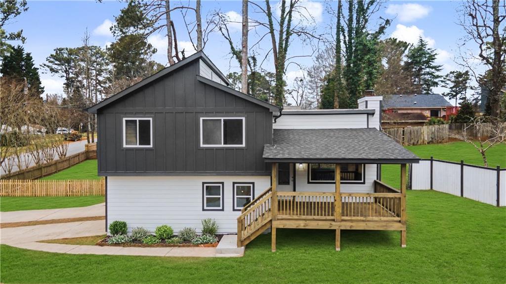 3074 Hidden Lake Dr., Duluth, GA 30096