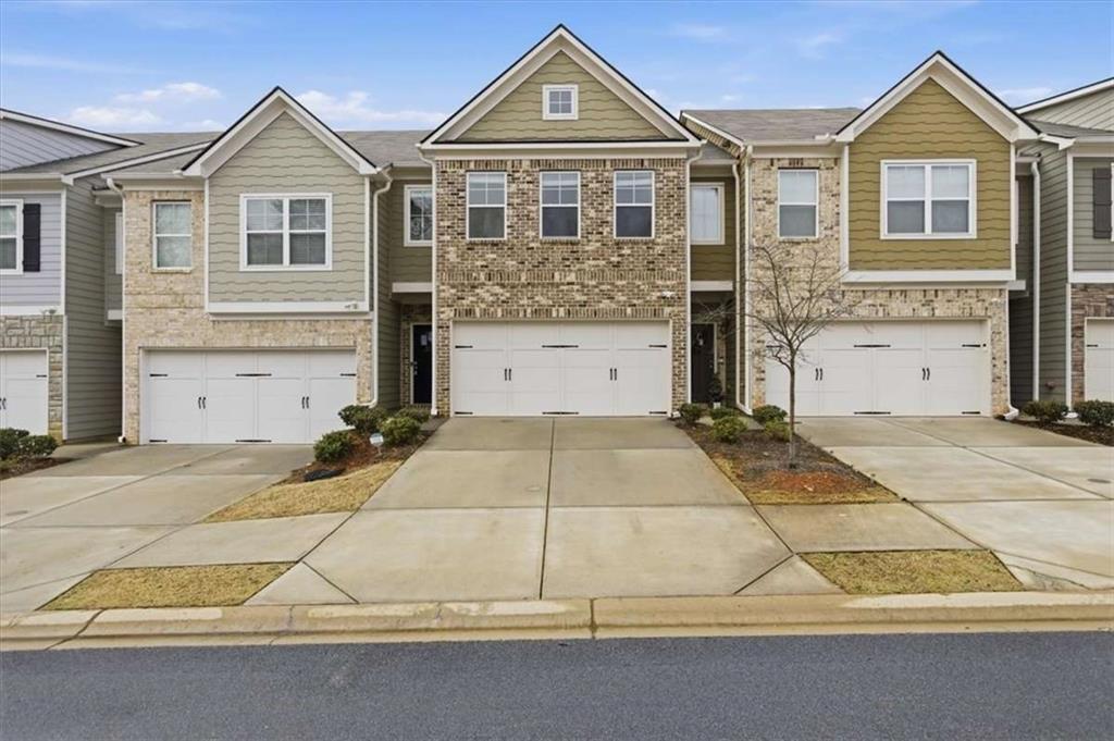 2230 Mulsanne Dr., Lithonia, GA 30058