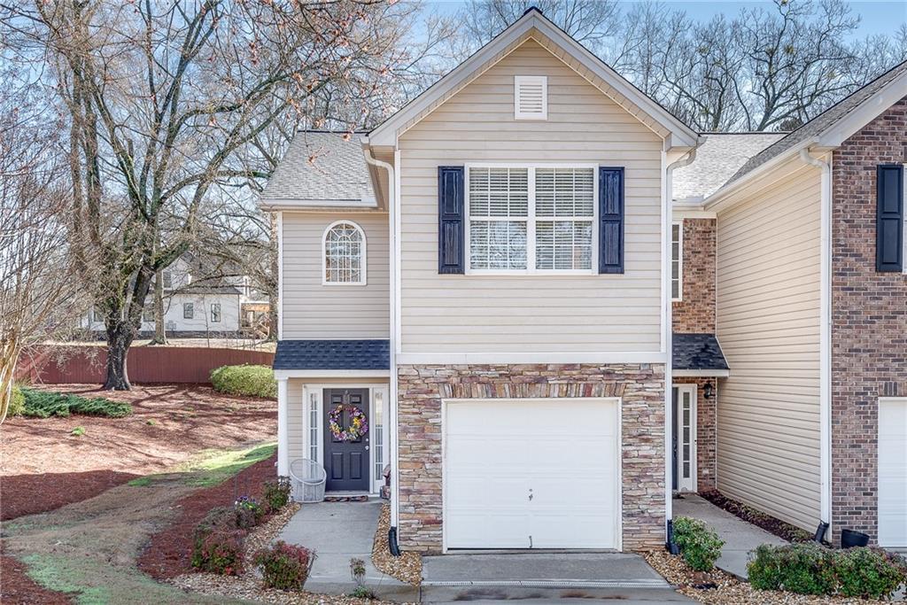 101 Creekwood Dr., Woodstock, GA 30188