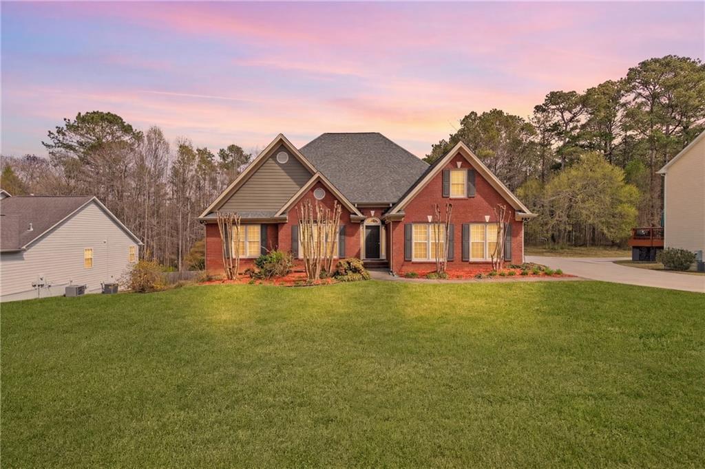 825 Harbor Bay Dr., Lawrenceville, GA 30045